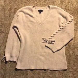 American Eagle Cream Sweater